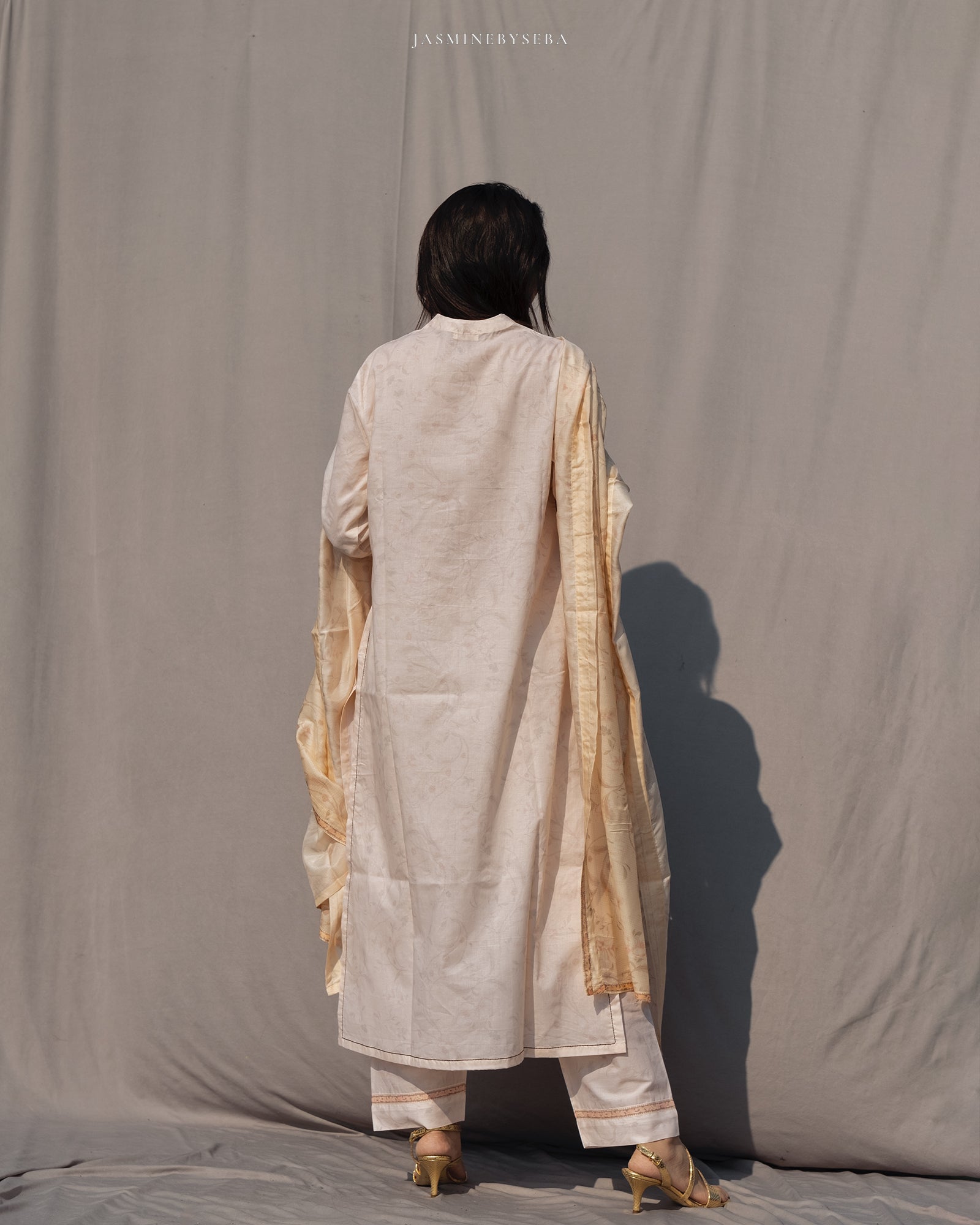 Jasmine in-house printed straight cut set in cotton lawn with modal silk dupatta