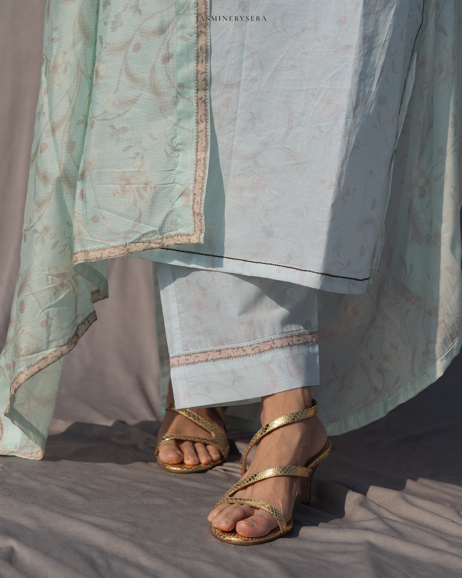 Jasmine in-house printed straight cut set in cotton lawn with modal silk dupatta