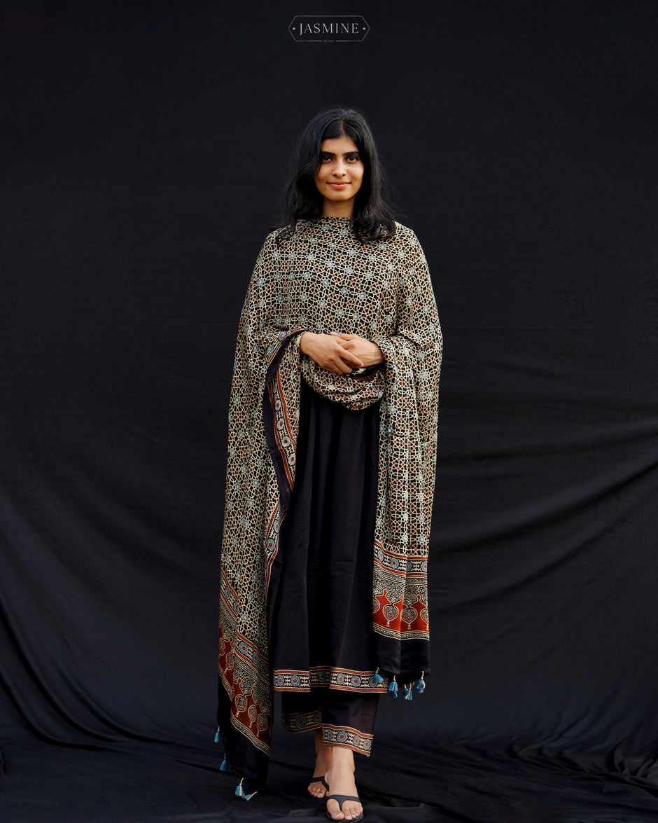 AJR Couture | Meharma The Silk Edit | Aab-E-Zar
