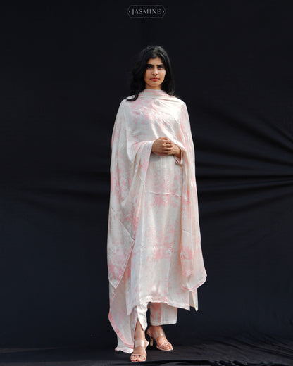 Jasmine in-house printed straight cut set in viscose silk