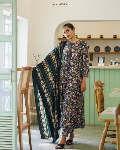 Jasmine in-house printed straight cut set in velvet with viscose silk dupatta